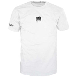 Ob MMA, BJJ oder Fitness – mit diesem Trainingsshirt setzt du ein Statement. Funktion trifft Style, damit du beim Kampfsporttraining alles geben kannst.