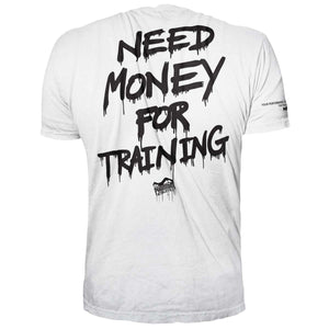 Das Phantom Athletics EVO Shirt überzeugt mit sportlichem Schnitt und schweißableitendem Material. Das markante „Need Money For Training“-Design macht es zum Hingucker beim MMA oder Kickboxen.