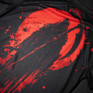 Das Phantom EVO Reaper Trainingsshirt eignet sich perfekt für No-Gi, MMA und funktionelles Athletiktraining. Das kraftvolle Design und die hochwertige Verarbeitung machen es zum Favoriten für ernsthafte Kampfsportler.