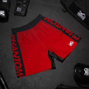 Phantom MMA Fightshorts in der limitierten RED Edition. Ultra flexibel und reißfest. Ideal für MMA, Ringen, BJJ, K1 oder Thaiboxen.