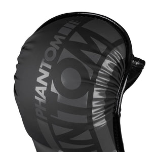 MMA Handschuhe APEX Schwarz/Grau von Phantom Athletics – mit offener Handfläche für Griff- und Greiftechniken, ideal beim Grappling oder Clinch-Training. Gute Polsterung und stabiler Handgelenksverschluss für sicheres und komfortables Training.