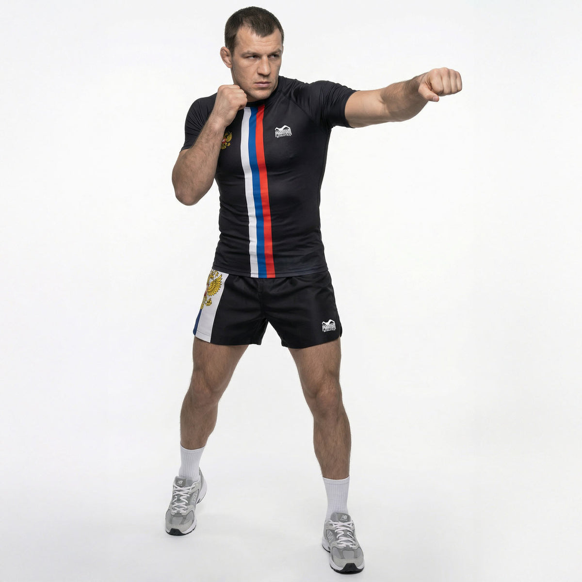 Robustes Phantom Athletics Rashguard Team Russia mit langlebigem, schnelltrocknendem Material, entwickelt für Fighter, die bei MMA‑, Grappling‑ oder Box‑Workouts Komfort und Performance wollen.