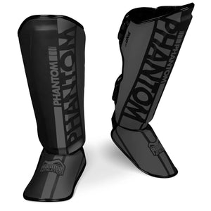 Die Phantom Athletics Schienbeinschoner APEX Striking sind für Fighter konzipiert, die Performance und auffälliges Design kombinieren möchten. Die hochwertige Schutzausrüstung unterstützt beim täglichen Kampfsporttraining, Sparring und Striking in Muay Thai, MMA und Kickboxen.