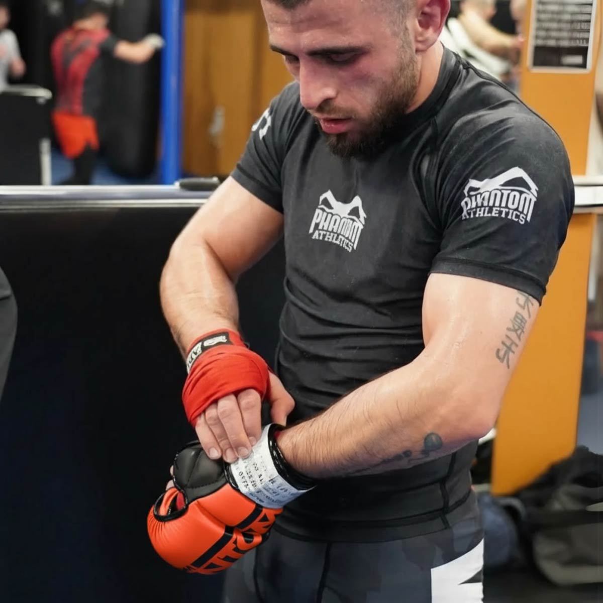 MMA Sparring Handschuhe APEX - Neon Rot