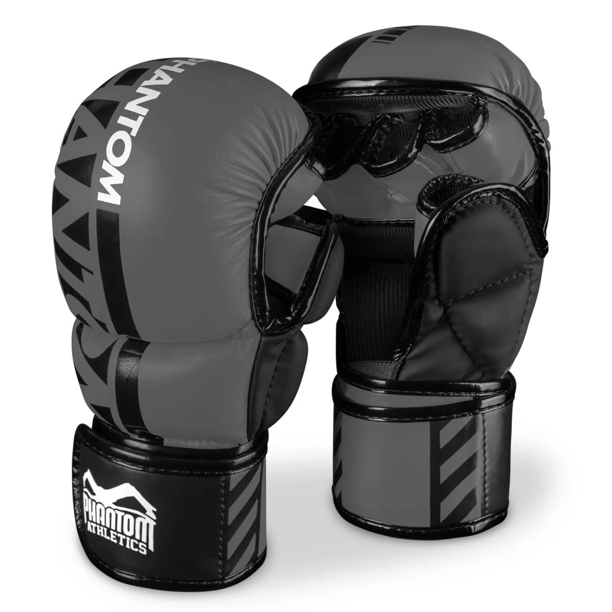 Die Phantom Athletics MMA Sparring Handschuhe APEX vereinen markantes Design mit professioneller Funktionalität für anspruchsvolle Fighter. Die veganen PU-Handschuhe eignen sich für MMA, Grappling, Clinch, Striking, Techniktraining und intensive Sparringseinheiten.