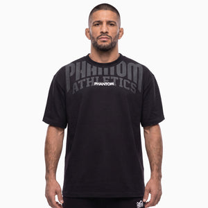 Das Phantom Athletics Oversize T-Shirt Supporter verbindet einen lässigen Oversize-Schnitt mit markantem Kampfsport-Style für Training und Freizeit. Die hochwertige Fightwear eignet sich ideal für MMA-, Box-, Kickbox- und Muay-Thai-Fans sowie für den sportlichen Alltag.