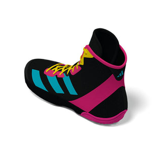 Diese schwarzen Adidas Adizero Ringerschuhe mit pinken Akzenten kombinieren klassisches Design mit moderner Funktionalität. Sie gewährleisten sicheren Halt und Bewegungsfreiheit auf der Matte – perfekt für Techniktraining und Wettkämpfe im Ringen und Jiu-Jitsu.