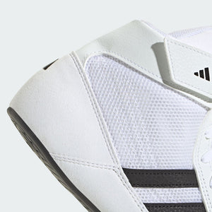 Klassisch designte adidas Wrestling-Schuhe – Weiß-Schwarz Look trifft auf perfekte Performance beim Ringen und Grappling.