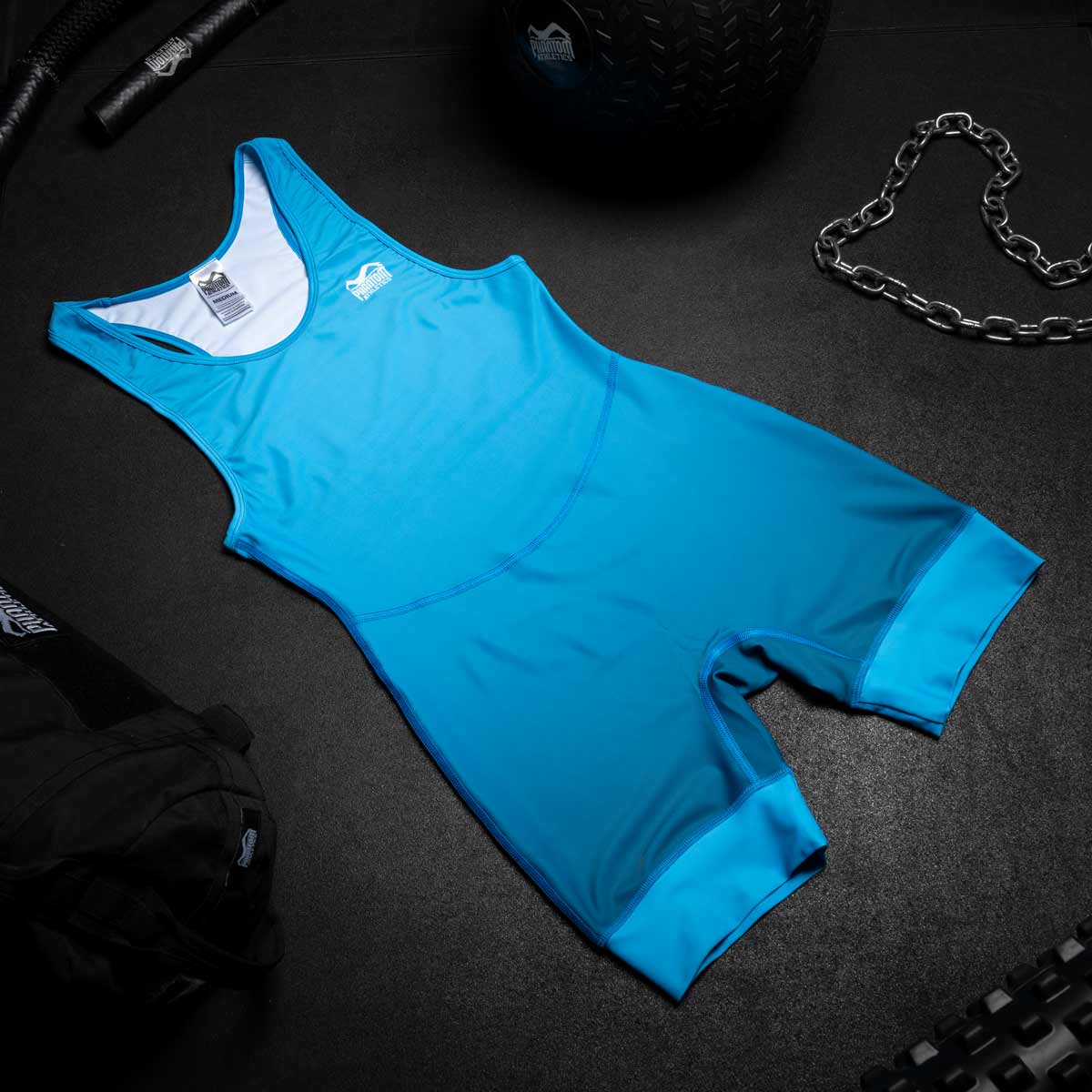 Phantom Athletics Wrestling Singlet Apex Blue mit ergonomischem Design und leichter, elastischer Passform. Perfekt für Wettkämpfe und Training im Ringen.
