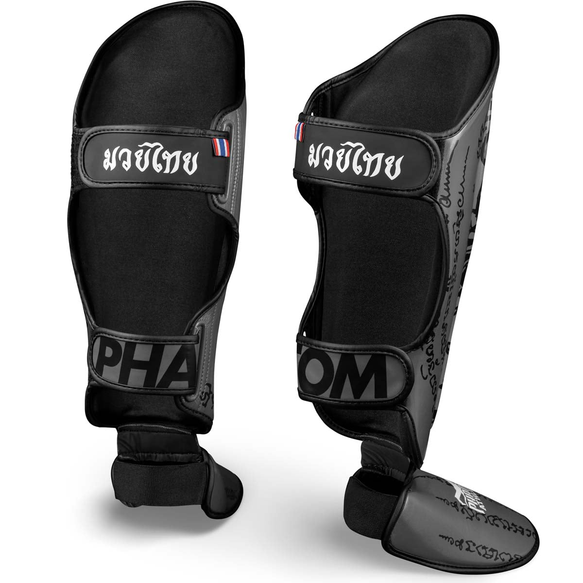 Diese grauen Schienbeinschützer von Phantom Athletics bieten optimalen Schutz und Komfort beim Muay Thai und Kickbox-Training. Die hochwertige Polsterung sorgt für eine effektive Stoßabsorption bei jedem Kick.