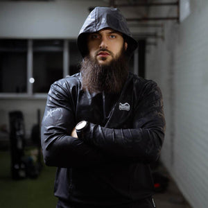 Stylischer Phantom Athletics Hoodie Shadow, entwickelt für Komfort und Performance im Gym, perfekt für Aufwärm‑ und Technik‑Drills im MMA, Muay Thai oder Jiu‑Jitsu. Die sportliche Passform verbindet Style und Funktion für ernsthafte Athleten.