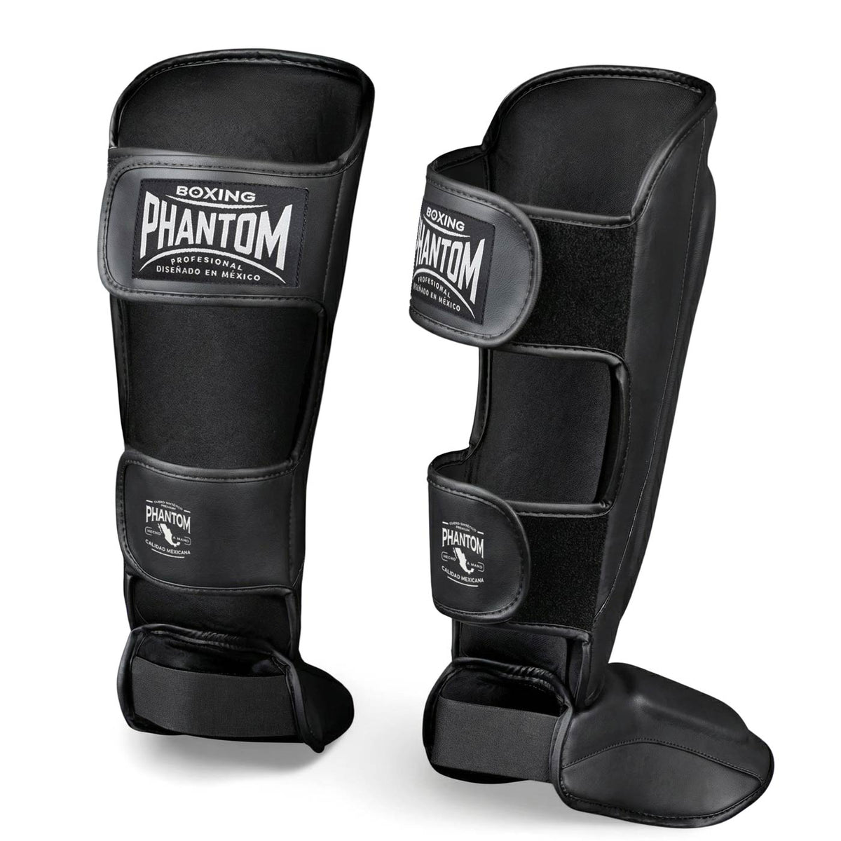 Premium Kampfsport‑Schienbeinschützer von Phantom Athletics im markanten Mexico‑Design, ideal für tägliche Trainingseinheiten, Sparring‑Sessions und Techniktraining. Die stabilen Klettverschlüsse und langlebige Verarbeitung bieten sicheren Halt und zuverlässigen Schutz für Schienbein und Spann beim Training.