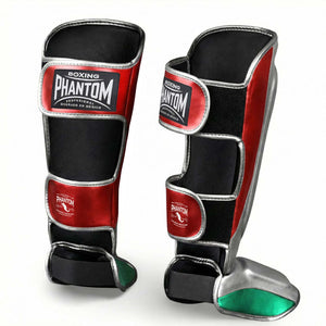 Premium Kampfsport‑Schienbeinschützer von Phantom Athletics im dynamischen Mexico‑Design, ideal für Techniktraining, Sparring und starke Trainingseinheiten. Die sicheren Klettverschlüsse und langlebige Verarbeitung gewährleisten festen Halt und zuverlässigen Schutz für Schienbein und Spann beim Training.