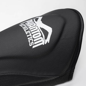 Phantom Athletics MT‑PRO Schienbeinschutz Schwarz – robuste Polsterung für Schienbein und Spann, ideal für Kampfsport‑Training, MMA und Sparring.