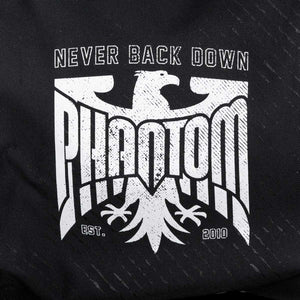 Phantom Athletics Gymbag Team Germany – funktionale Sporttasche mit Innen‑ und Aussenfächern, ideal für Boxhandschuhe, Schienbeinschützer und Trainingskleidung im Kampfsport.