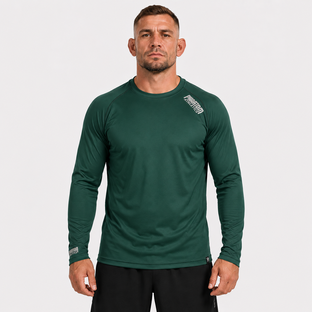 Das Phantom Athletics Training Shirt Tactic Longsleeve Green bietet funktionale Performance und hohen Komfort für intensives Kampfsport-Training. Das atmungsaktive, langärmlige Design eignet sich ideal für MMA, Boxen, Kickboxen und Muay Thai und unterstützt dich zuverlässig bei jeder Bewegung im Gym.