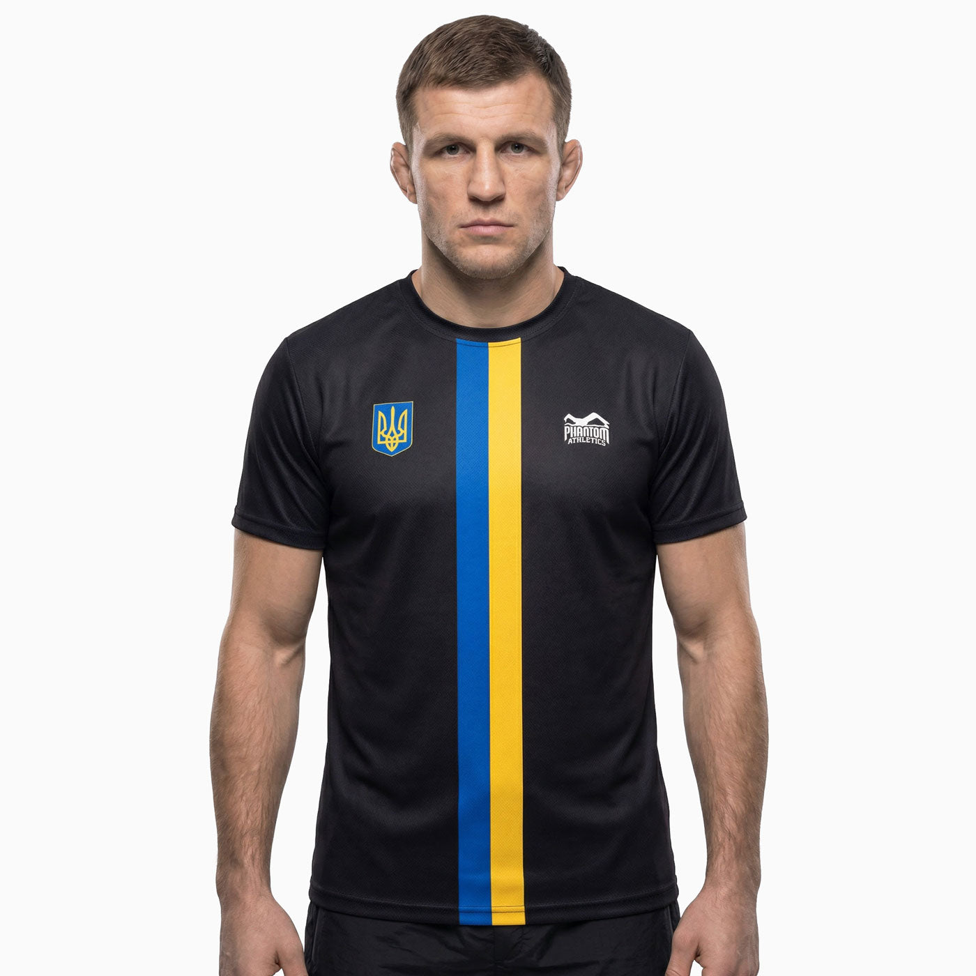 Phantom Athletics Trainingsshirt EVO+ Team Ukraine für intensives Kampfsporttraining im Gym. Das leichte Performance-Shirt bietet maximale Bewegungsfreiheit für MMA, Boxen, Kickboxen und funktionelles Training.
