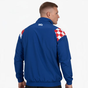 Premium Trainingsjacke DMC Team Croatia Blue von Phantom Athletics – leichtes Performance‑Material, Mesh‑Innenfutter und markantes Design für anspruchsvolles Kampfsport‑Training und Freizeit.