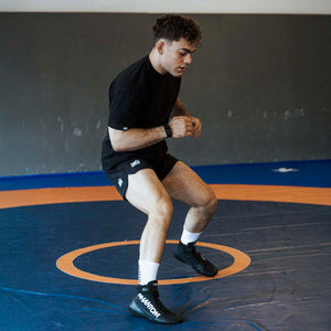 Schwarze Phantom Athletics Combat Wrestling-Schuhe sind die perfekte Wahl für Kampfsportler, die Wert auf Qualität, Komfort und Performance legen.