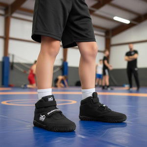 Phantom Athletics ROOKIE Wrestling-Shoes für Kinder mit Klett – optimale Kombination aus Komfort & Stabilität.