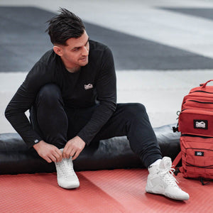 Hochwertige Tactic Wrestlingschuhe in Weiß von Phantom Athletics für Ringer, BJJ- und MMA-Sportler. Robuste Sohle und perfekter Grip für maximale Performance auf der Matte.