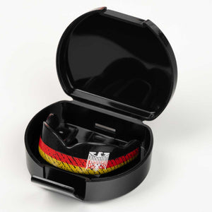 ELITE German Flag Zahnschutz von Phantom Athletics – professionelle Schutz‑Ausrüstung für ambitionierte Kampfsportler, mit zuverlässigem Schutz vor Zahn‑ und Kieferverletzungen bei Schlägen oder Stößen.