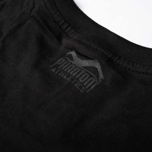 Das Phantom Athletics Oversize T-Shirt Supporter kombiniert moderne Fightwear mit einem entspannten Oversize Fit für einen sportlichen Look. Ideal für Fighter und Kampfsportfans beim Gym-Training, auf Events oder als hochwertige Streetwear im Alltag.