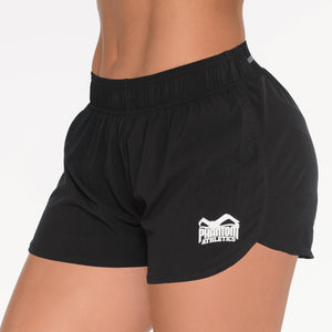 Funktionelle Trainings‑Shorts von Phantom Athletics für Muay Thai‑Warm‑ups und Konditions‑Workouts.