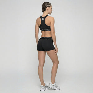 Phantom Athletics Eclipse Compression Shorts mit figurbetontem Mid‑Waist Schnitt für maximale Bewegungsfreiheit beim Training oder im Gym.