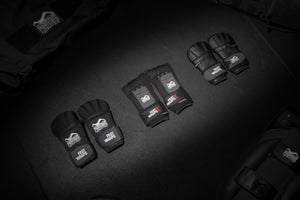 Phantom Fastwrap Boxbandagen sind die perfekte Kombination aus Schutz, Komfort und Schnelligkeit – ideal für intensives Box- und Kampfsporttraining. Das innovative Fastwrap-System ermöglicht ein schnelles Anlegen, bietet optimalen Halt für Handgelenke und Knöchel und ersetzt herkömmliche Boxbandagen durch eine hochwertige, langlebige Alternative für ambitionierte Kampfsportler.