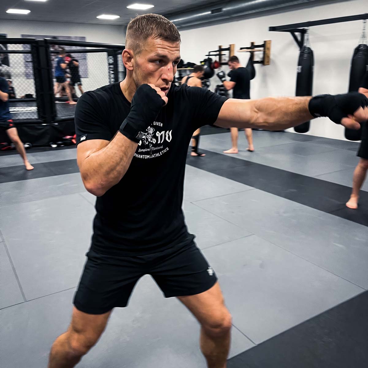 T-Shirt Warrior