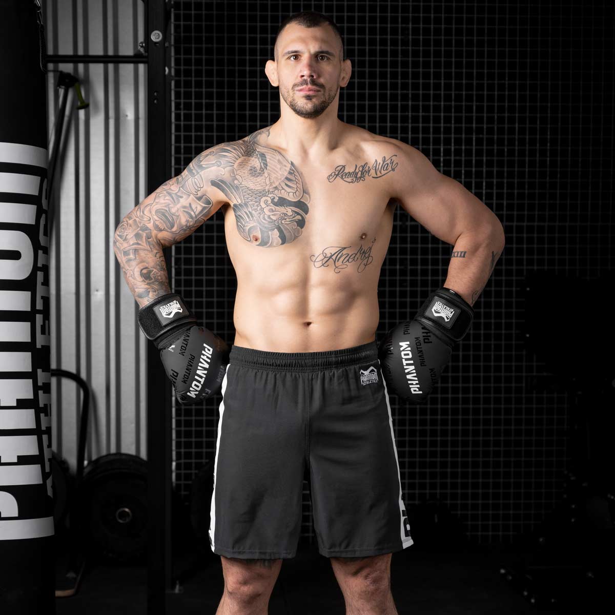 Fight Shorts EVO Schwarz | MMA & Kampfsport Training - PHANTOM ATHLETICS