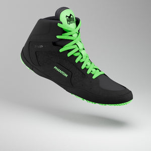 Diese Kinder-Ringerschuhe wurden für höchste Ansprüche entwickelt. Sie bieten Stabilität, Bewegungsfreiheit und Sicherheit – ideal für junge Sportler, die sich im Ringen weiterentwickeln wollen.