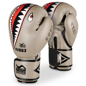 Robuste Boxing Gloves Fight Squad Black von Phantom Athletics mit minimalistischem Design. Ideal für Kampfsportler, die Wert auf Funktionalität und Stil legen. Perfekt für Sparring, Training und Wettkämpfe.