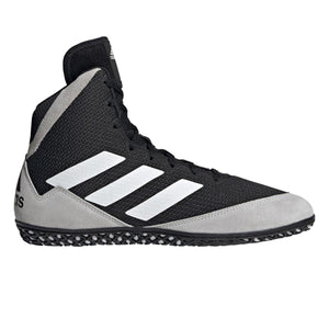 Phantom Athletics präsentiert die adidas Mat Wizard 4 Wrestling‑Shoes in Schwarz, griffige Kampfsportschuhe für intensives Wrestling‑, Grappling‑ und MMA‑Training mit exzellentem Halt auf der Matte.