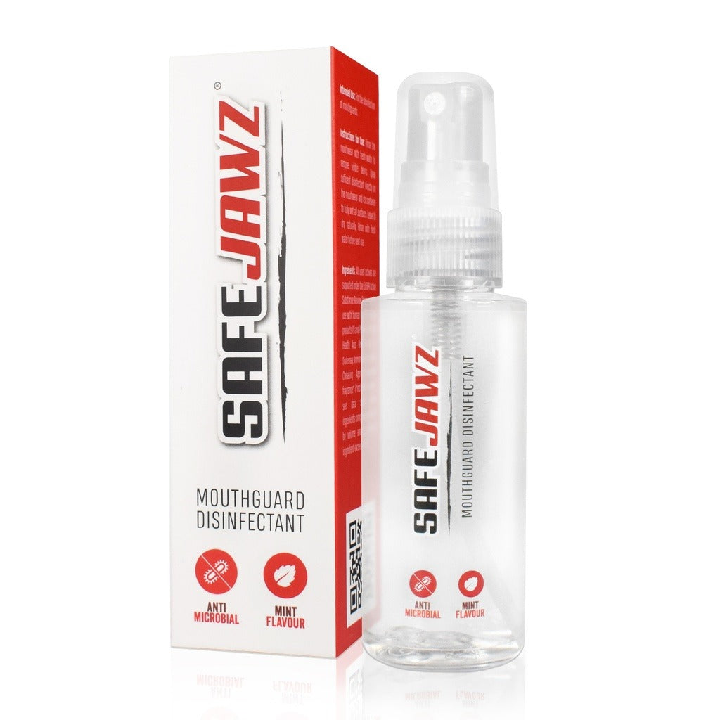 Desinfektionsspray von Phantom Athletics zur hygienischen Reinigung von Zahnschutz für Kampfsportler. Ideal für MMA, Boxen, Kickboxen oder Jiu-Jitsu – sorgt für frischen Mundschutz vor jedem Training oder Sparring.