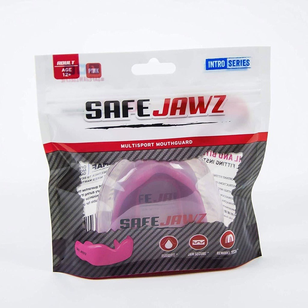 Stylisher Kampfsport-Zahnschutz von Safejawz in lebendigem Pink – perfekt für Jiu‑Jitsu, Sparring oder MMA‑Training. Leichtes Design und sorgsame Technologie bieten hohen Tragekomfort und Schutz – inklusive Transportbox &amp; Anleitung.