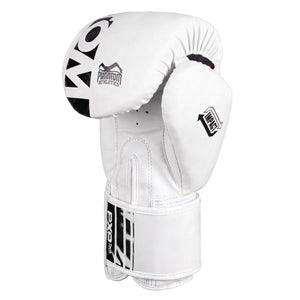 Mit den Phantom Athletics Boxhandschuhen APEX Whiteout erhalten Fighter moderne Kampfsportausrüstung für Boxen, Muay Thai und Kickboxen. Das komplett weiße Design verbindet einen minimalistischen Look mit funktioneller Performance für Training und Sparring.