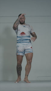 Hochwertige Kampfsport-Fightshorts im Japan-Design von Phantom, entwickelt für effizientes Sparring, BJJ- oder Muay-Thai-Training. Der athletische Schnitt endet knapp über dem Knie, was optimale Flexibilität und Bewegungsfreiheit garantiert – perfekt für Wettkampf und funktionelles Training.