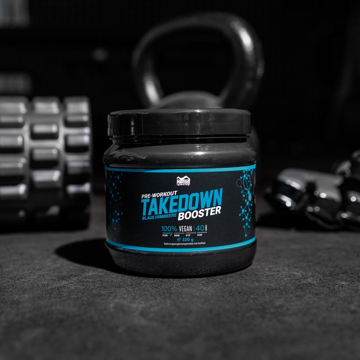 Phantom TAKEDOWN Pre-Workout Booster für mehr Power, Fokus und Motivation im Kampfsport.