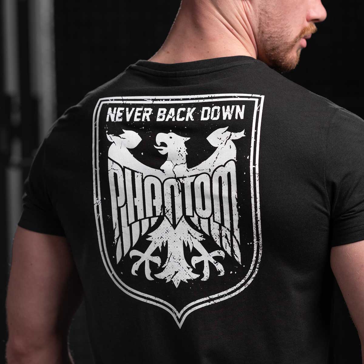 Sportliches Phantom Athletics T‑Shirt Germany mit athletischem Schnitt und atmungsaktivem Tri‑Blend‑Material – perfekt für Kampfsport, Boxen und Gym‑Sessions.