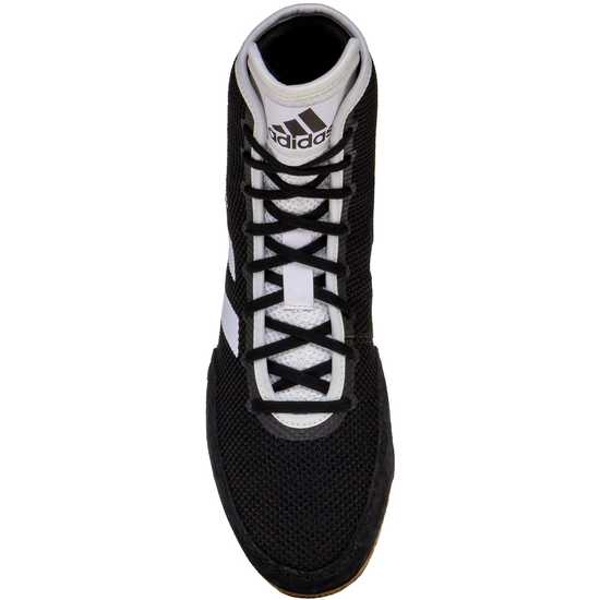 Der Adidas Tech-Fall Ringerschuhe in der Farbe schwarz. Jetzt zum Bestpreis bei Phantom Athletics. Adidas Ringerschuhe zählen zu den meistgefragten Schuhen bei Ringern weltweit, da sie eine überragende Qualität, gepaart mit ultimativem Komfort. Die stabile Sohle sorgt für Traktion auf der Ringermatte. 