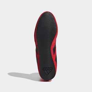 Roter Adidas Box Hog 3 – Atmungsaktives Mesh-Obermaterial für hervorragende Belüftung und Tragekomfort. Hält die Füße auch bei langen Trainingseinheiten kühl und trocken.