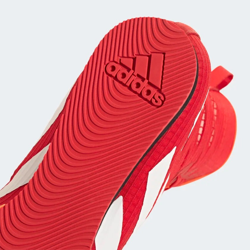Adidas Box Hog 4 Rot – Rutschfeste Gummisohle für optimalen Grip auf allen Ringböden. Sorgt für maximale Bodenhaftung und festen Stand bei intensiven Kämpfen.