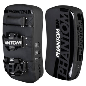 Kick Pads Apex von Phantom Athletics, ideal für Muay Thai, MMA und Kampfsporttraining. Robustes Design mit optimaler Polsterung für effektives Schlag- und Tritttraining.