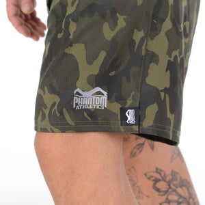Hochwertige Training Shorts Shadow Army von Phantom Athletics für Kampfsport und Fitness. Perfekt für dynamische Workouts und anspruchsvolle Sporteinheiten.