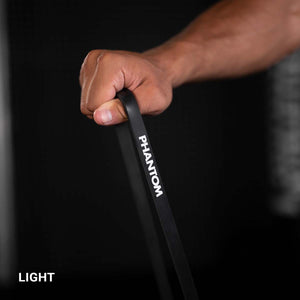 Phantom Athletics Widerstandsband Light, perfekt für Athleten und Kampfsportler. Unterstützt funktionelles Training und gezielte Rehabilitation nach Verletzungen.