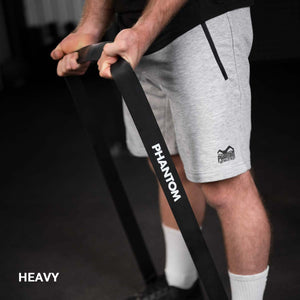 Leichtes Resistance Band von Phantom Athletics, ideal für Technik- und Beweglichkeitstraining. Unterstützt gezielte Übungen für Mobilität und Stabilität.