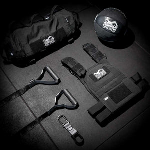 Hochwertiges Performance Set Beginner 3 von Phantom Athletics, speziell für Kampfsportler entwickelt. Enthält alles, was du für ein erfolgreiches Training benötigst.