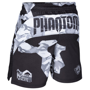 Storm Nitro Shorts von Phantom Athletics, entwickelt für anspruchsvolle Sportler. Das moderne Design kombiniert mit robusten Materialien macht sie zur idealen Wahl für Training und Wettkampf im Kampfsport.